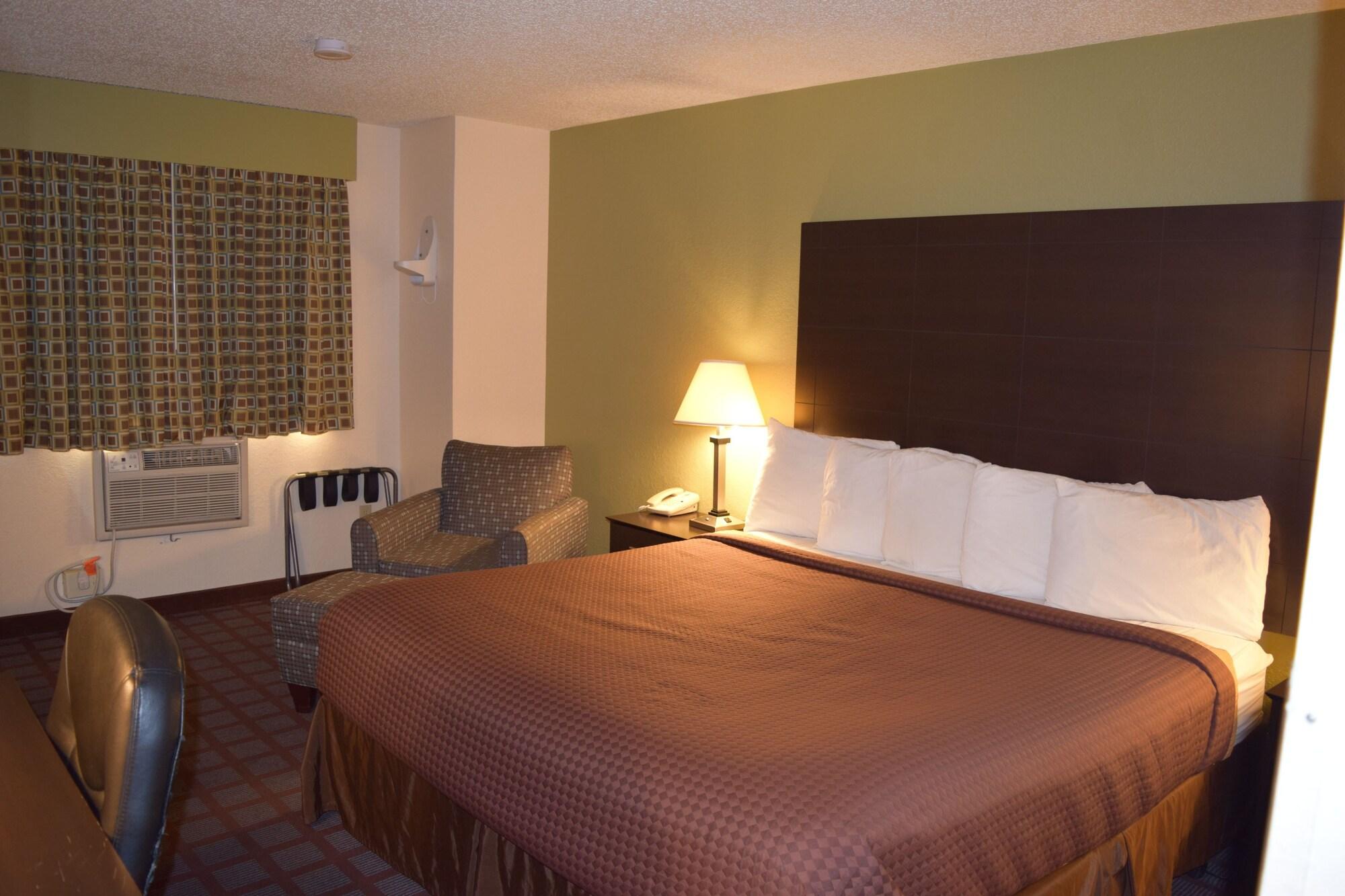 Super 8 By Wyndham Saginaw Motel Ngoại thất bức ảnh